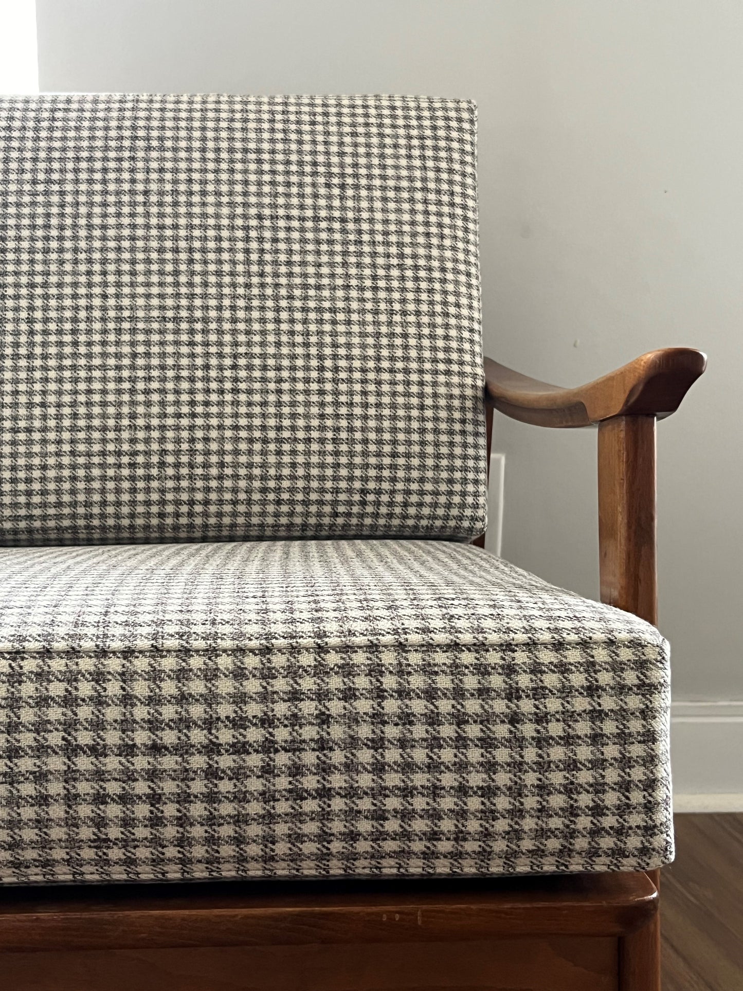 Houndstooth Check Collection
