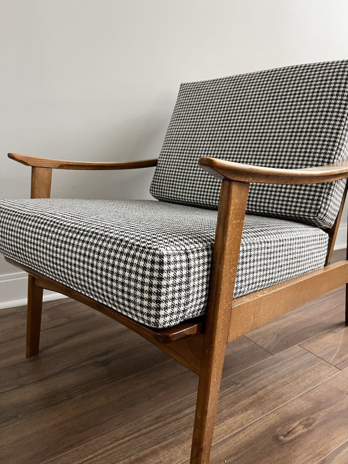Houndstooth Check Replacement Cushions